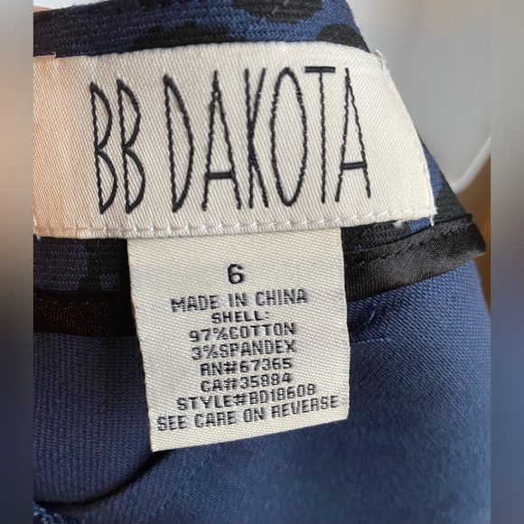 SOLD! BB Dakota Blue Leopard Print Denim “Freye” Dress NWT Sz 6 Retro Rockabilly - Picture 12 of 12